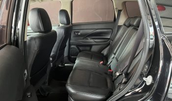 Mitsubishi/Outlander Comfort 2.0 Gasolina 7 lugares Cheio